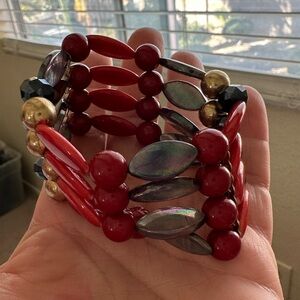 Acrylic beaded layered bracelet in burgundy and bronze